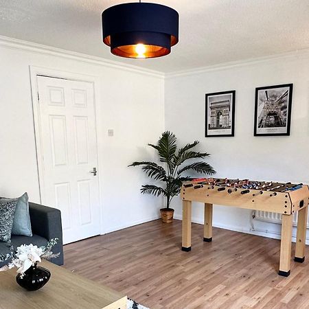 6 Guests House Old Trafford,Media City,City Centre, Free Parking Манчестър Екстериор снимка